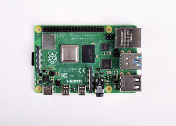 Raspberry Pi 4 rad od kuće